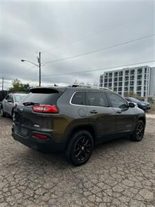2016 Jeep Cherokee Latitude - Photo 4 - Denver, CO 80204