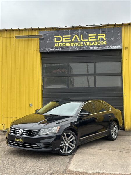 2017 Volkswagen Passat 1.8T R-Line  