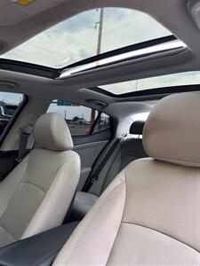 2014 Kia Optima EX   - Photo 9 - Denver, CO 80204