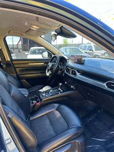 2021 Mazda CX-5 Touring   - Photo 10 - Denver, CO 80204