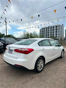 2014 Kia Forte LX   - Photo 3 - Denver, CO 80204