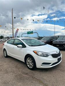2014 Kia Forte LX   - Photo 2 - Denver, CO 80204
