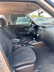 2018 Kia Soul - Photo 9 - Denver, CO 80204