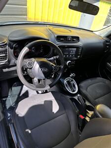 2018 Kia Soul +   - Photo 6 - Denver, CO 80204