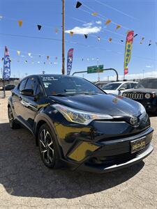 2019 Toyota C-HR LE   - Photo 2 - Denver, CO 80204