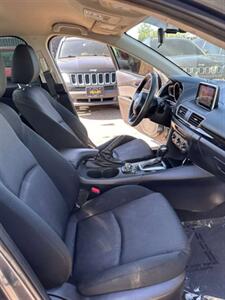 2015 Mazda Mazda3 i Sport   - Photo 8 - Denver, CO 80204