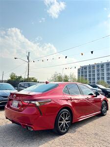 2021 Toyota Camry SE - Photo 2 - Denver, CO 80204