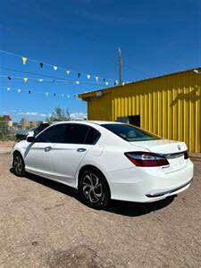 2017 Honda Accord LX - Photo 4 - Denver, CO 80204