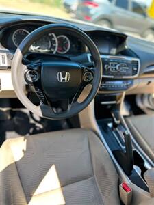 2017 Honda Accord LX - Photo 8 - Denver, CO 80204