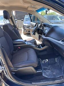 2014 Dodge Journey SXT   - Photo 8 - Denver, CO 80204