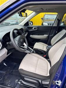2020 Hyundai VENUE SEL - Photo 8 - Denver, CO 80204