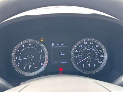 2020 Hyundai VENUE SEL - Photo 4 - Denver, CO 80204