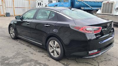 2015 Kia Optima Hybrid EX   - Photo 6 - Sun Valley, CA 91352