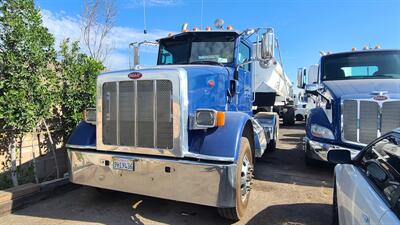 2016 Peterbilt 365   - Photo 1 - Sun Valley, CA 91352