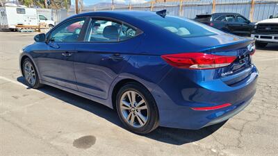 2017 Hyundai ELANTRA SE   - Photo 6 - Sun Valley, CA 91352