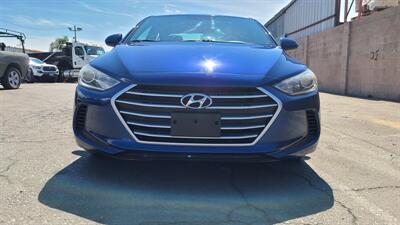 2017 Hyundai ELANTRA SE   - Photo 2 - Sun Valley, CA 91352