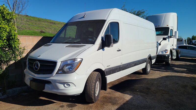 2014 Mercedes-Benz Sprinter 2500  