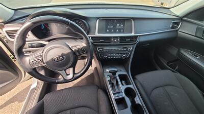 2018 Kia Optima Hybrid Premium   - Photo 7 - Sun Valley, CA 91352