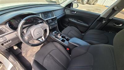 2018 Kia Optima Hybrid Premium   - Photo 6 - Sun Valley, CA 91352