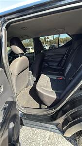 2020 Nissan Kicks SV   - Photo 8 - Hobart, IN 46342