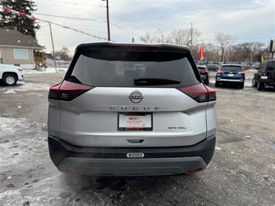 2023 Nissan Rogue SV   - Photo 6 - Hobart, IN 46342