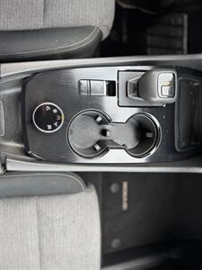 2023 Nissan Rogue SV   - Photo 14 - Hobart, IN 46342