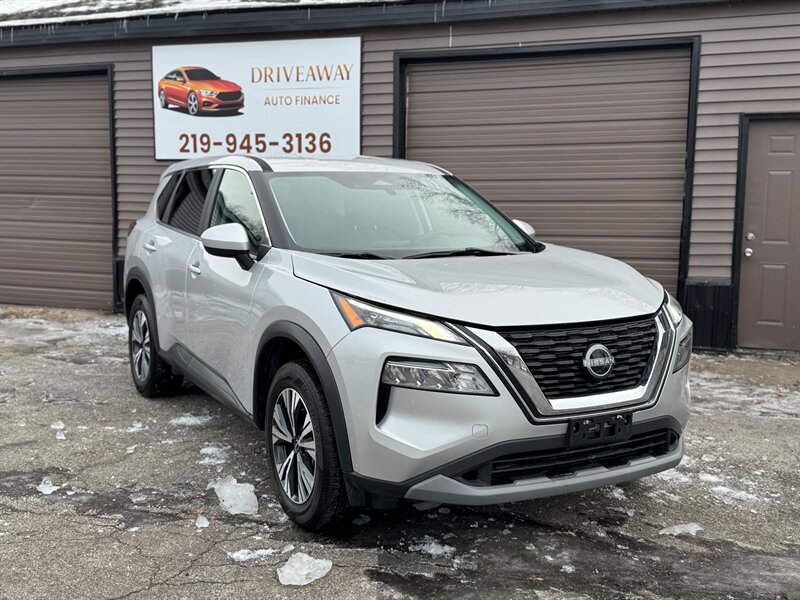 2023 Nissan Rogue SV   - Photo 1 - Hobart, IN 46342