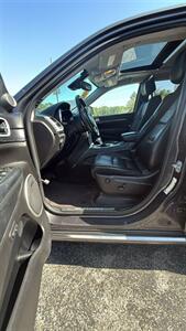 2018 Jeep Compass Latitude   - Photo 7 - Hobart, IN 46342