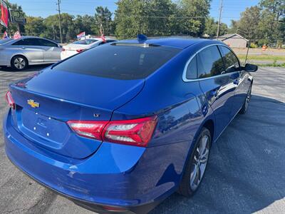 2023 Chevrolet Malibu LT   - Photo 7 - Hobart, IN 46342