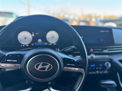 2024 Hyundai ELANTRA SEL   - Photo 12 - Hobart, IN 46342