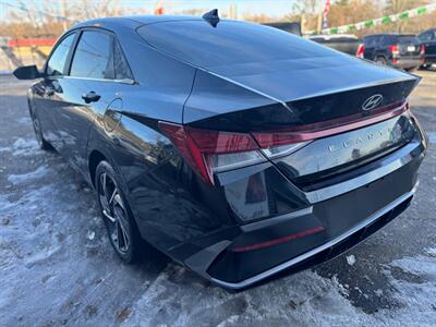 2024 Hyundai ELANTRA SEL   - Photo 5 - Hobart, IN 46342