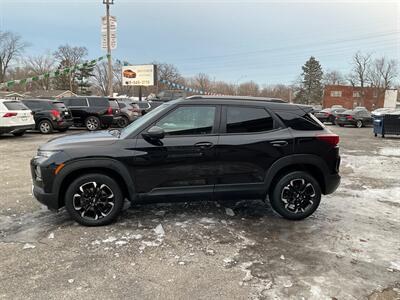 2021 Chevrolet Trailblazer LT   - Photo 4 - Hobart, IN 46342