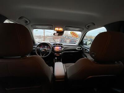 2021 Chevrolet Trailblazer LT   - Photo 14 - Hobart, IN 46342