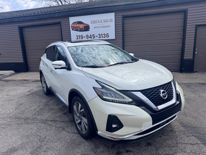 2020 Nissan Murano SL   - Photo 1 - Hobart, IN 46342