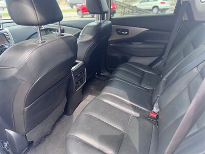 2020 Nissan Murano SL   - Photo 8 - Hobart, IN 46342