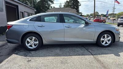 2023 Chevrolet Malibu LS Fleet   - Photo 4 - Hobart, IN 46342