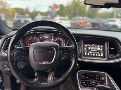 2018 Dodge Challenger SXT   - Photo 5 - Hobart, IN 46342