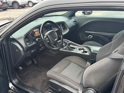 2018 Dodge Challenger SXT   - Photo 4 - Hobart, IN 46342