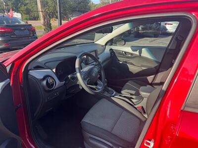 2020 Hyundai KONA SE   - Photo 10 - Hobart, IN 46342