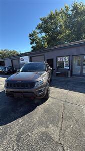 2020 Jeep Compass Trailhawk   - Photo 2 - Hobart, IN 46342
