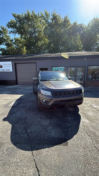2020 Jeep Compass Trailhawk - Photo 1 - Hobart, IN 46342