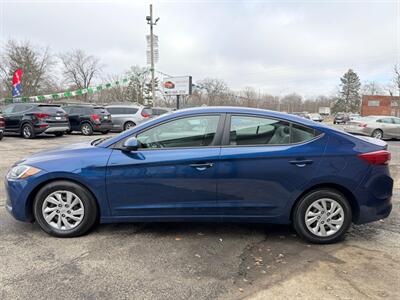 2018 Hyundai ELANTRA SE   - Photo 5 - Hobart, IN 46342