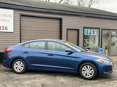 2018 Hyundai ELANTRA SE   - Photo 3 - Hobart, IN 46342