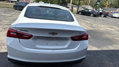 2024 Chevrolet Malibu LT   - Photo 5 - Hobart, IN 46342