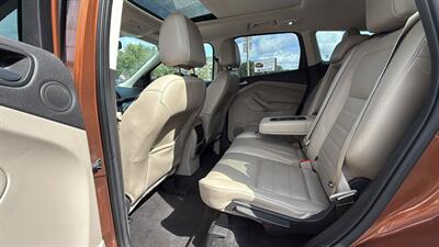 2017 Ford Escape Titanium   - Photo 9 - Hobart, IN 46342
