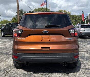 2017 Ford Escape Titanium   - Photo 5 - Hobart, IN 46342