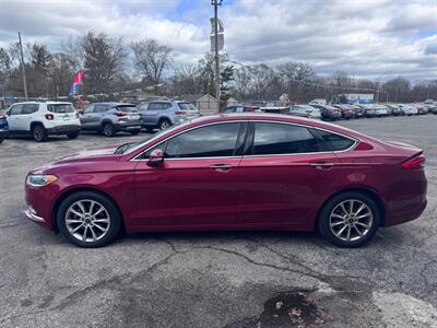 2017 Ford Fusion SE - Photo 4 - Hobart, IN 46342