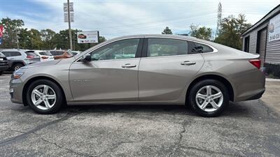 2024 Chevrolet Malibu LS   - Photo 3 - Hobart, IN 46342