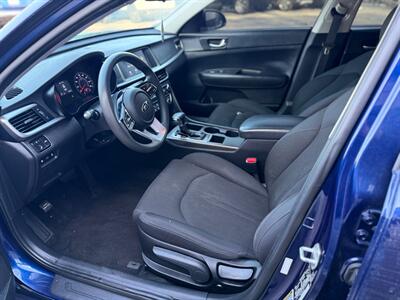 2020 Kia Optima LX   - Photo 6 - Hobart, IN 46342