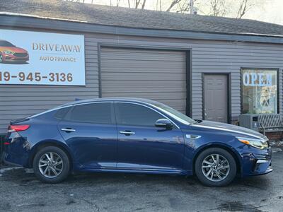 2020 Kia Optima LX   - Photo 4 - Hobart, IN 46342